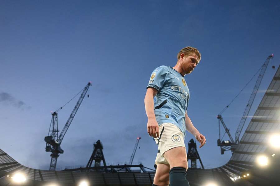 Kevin De Bruyne of Manchester City looks on