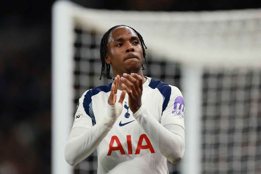 Tel: Spurs players now talking with eachother more; we're confident beating drop Tel: Spurs players now talking with eachother more; we're confident beating drop