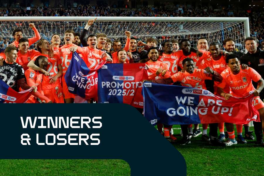 Coventry celebrate after winning promotion to the Premier League
