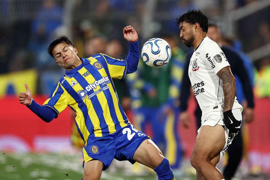 Na ida, Corinthians e Rosario empataram em 0 a 0 Na ida, Corinthians e Rosario empataram em 0 a 0