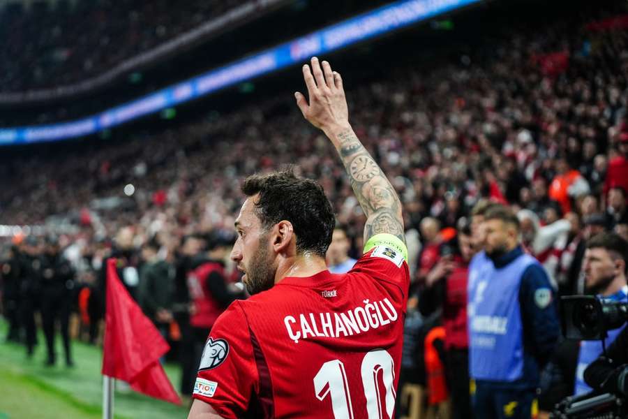 Hakan Calhanoglu Hakan Calhanoglu