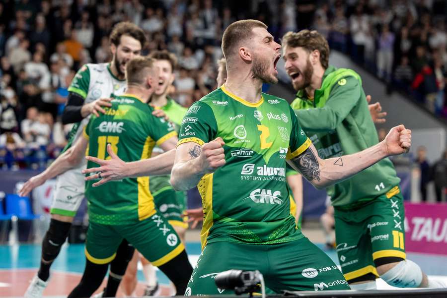 Siatkarze Aluronu Warty Zawiercie w finale Ligi Mistrzów po emocjonującym tie-breaku
