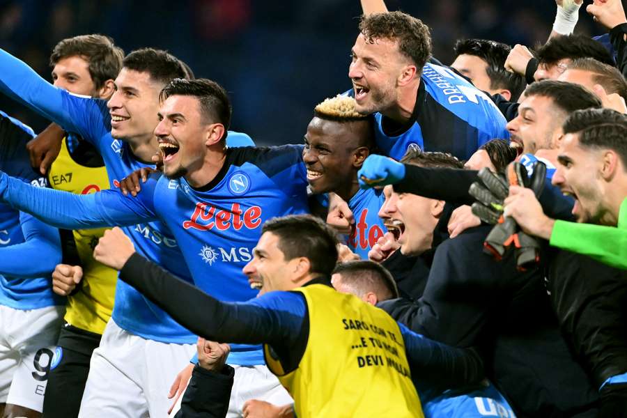 Napolis fejring af sejren mod Juventus. Napolis fejring af sejren mod Juventus.