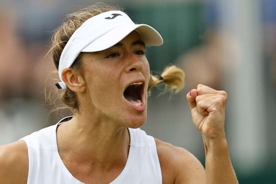 Lucky loser-ul Solana Sierra ajunge în optimi la Wimbledon
