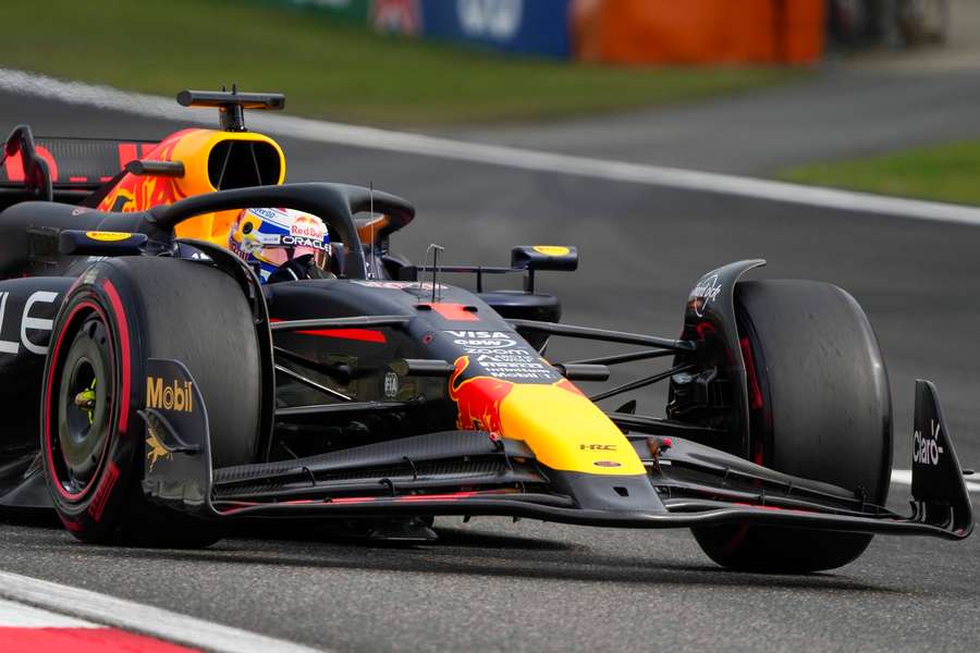 Max Verstappen dojel v kvalifikaci na Velkou cenu Číny první.