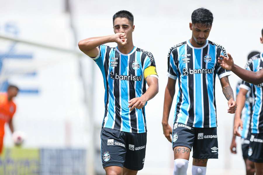 Capitão Cheron foi um dos destaques do Grêmio contra o Serra Branca