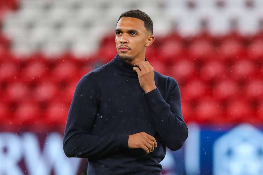 Carragher defends fans booing Trent: I totally understand the reaction of the supporters!