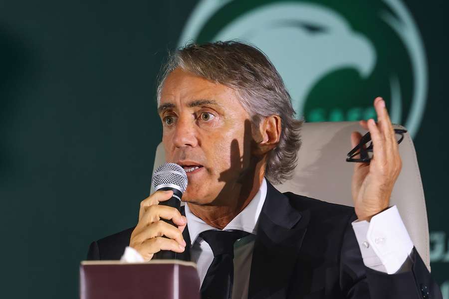 Mancini eyes Asian Cup as he seals big-money Saudi move