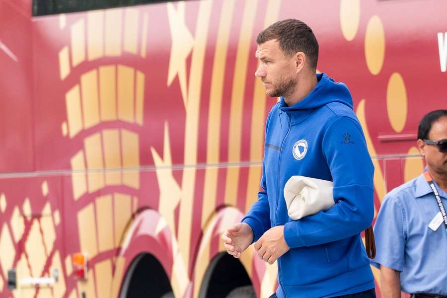 Dzeko könnte bald seine Karriere beenden Dzeko könnte bald seine Karriere beenden