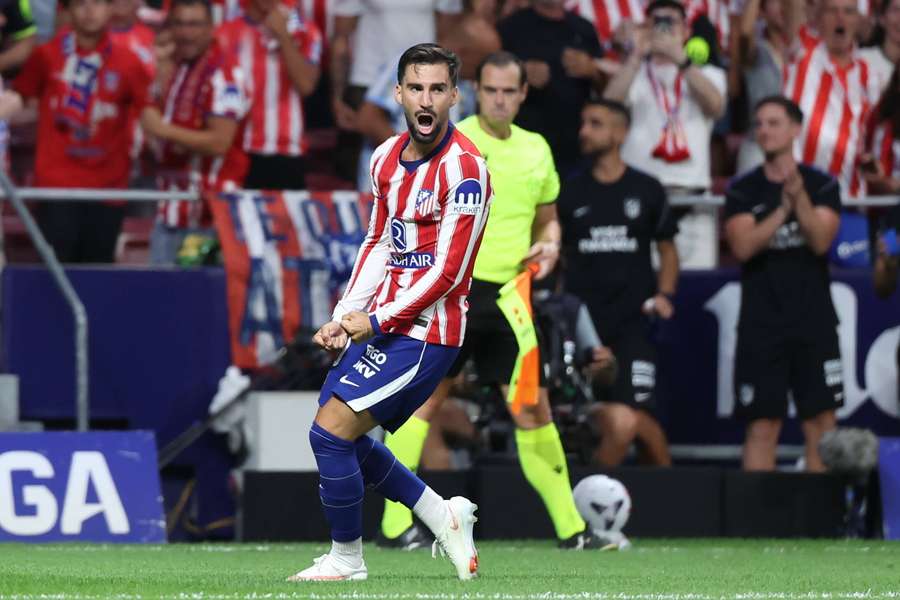 Baena: Spektakl Mourinho z karteczkami? Kaprys kogoś, kto nie umie przegrywać