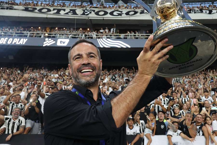 Artur Jorge não é mais técnico do Botafogo