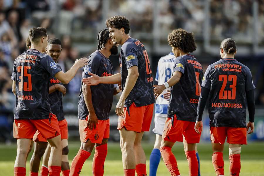 Feyenoord celebrate Nacho Ferri's goal against PEC Zwolle Feyenoord celebrate Nacho Ferri's goal against PEC Zwolle
