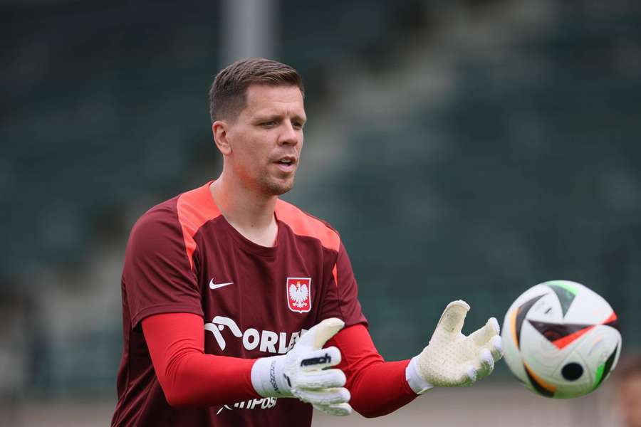 Wojciech Szczęsny już w Barcelonie. Bramkarz przechodzi testy medyczne w ośrodku klubu