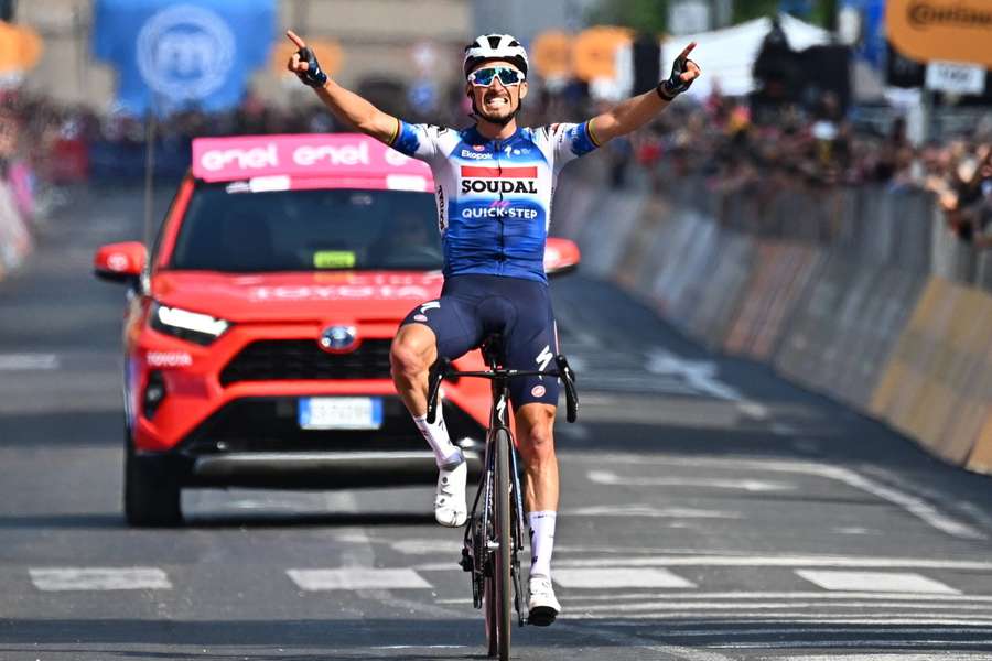 Zwycięstwo Alaphilippe po niesamowitej ucieczce na 12. etapie Giro d'Italia