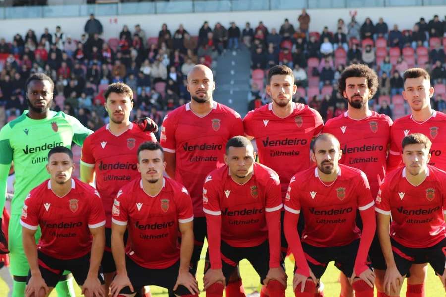 O onze do Penafiel frente ao Benfica B