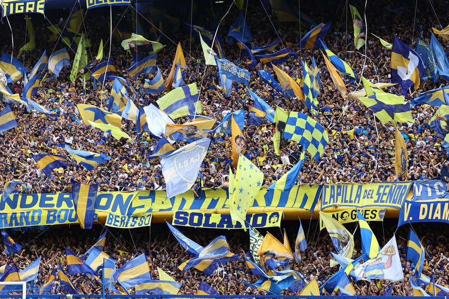 Hinchas de Boca en La Bombonera