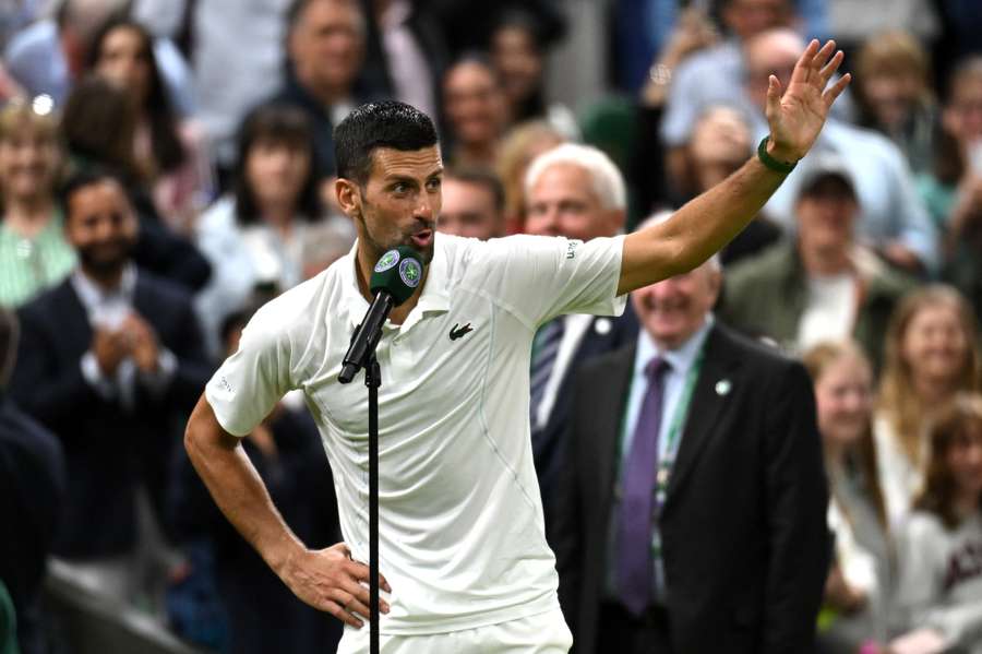 Djokovic está perto da final de Wimbledon