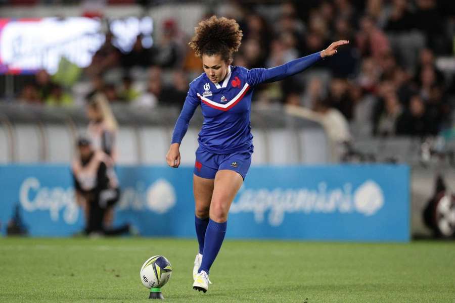 Drouin misses last-gasp penalty as New Zealand book World Cup final spot