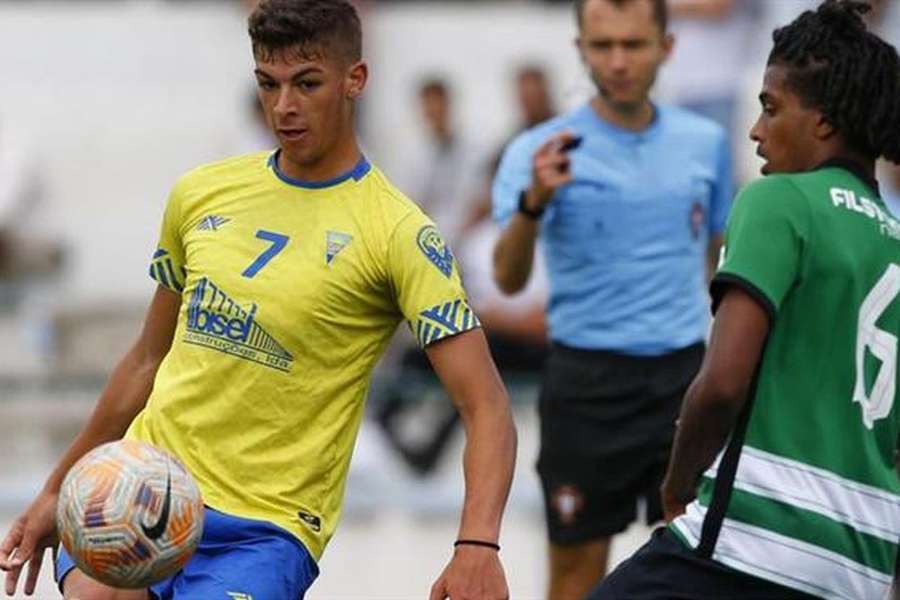 Tiago Duarte foi o melhor marcador da equipa sub-19 do Estoril