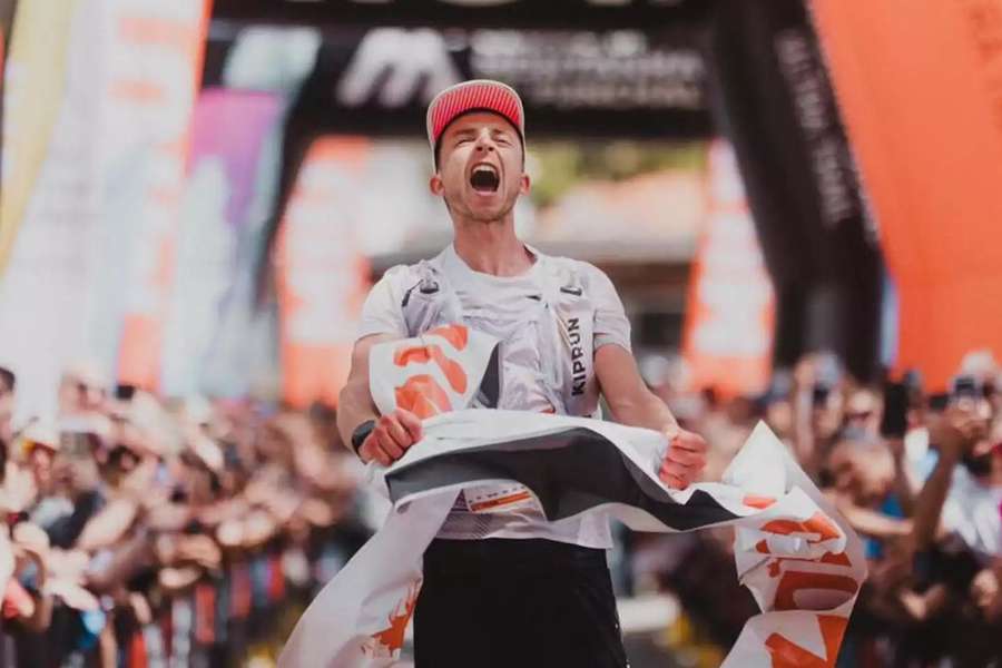 Vincent Esmiol venceu a 17.ª edição do MIUT (Madeira Island Ultra Trail), em 12:48.03 horas