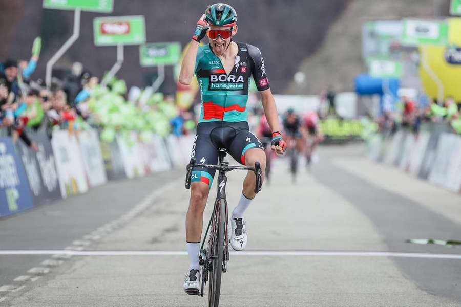 Lennard Kämna fez a festa em San Valentino