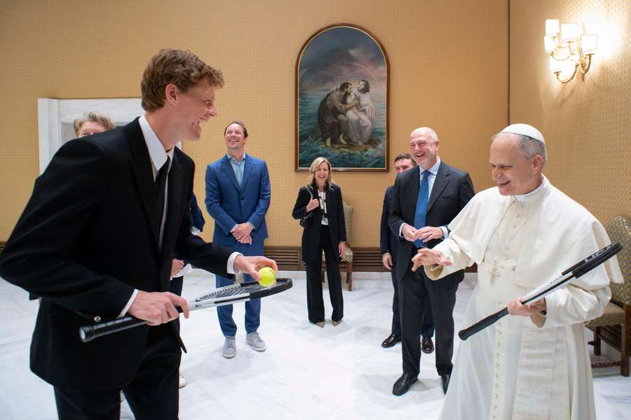 Jannik Sinner con Papa Leone XIV