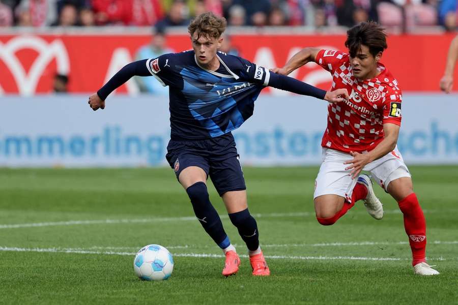 DFB-Kandidat Paul Wanner (l.) macht in Heidenheim mächtig auf sich aufmerksam.