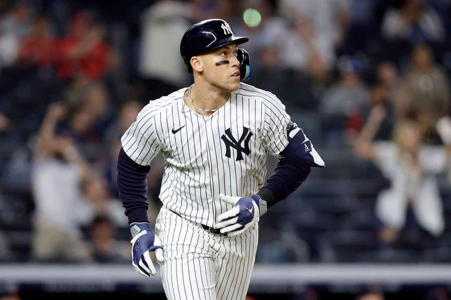 New York Yankees' Aaron Judge reacts to hitting a ball (2025)