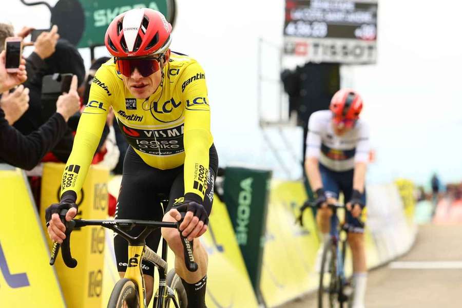 Jonas Vingegaard is among the favorites to win the race