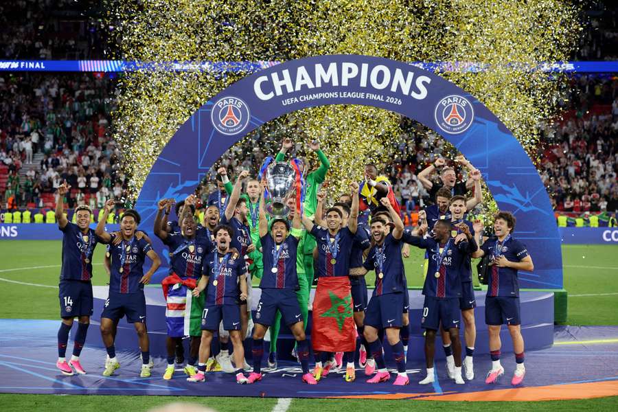 Oslavy PSG po obhajobě titulu