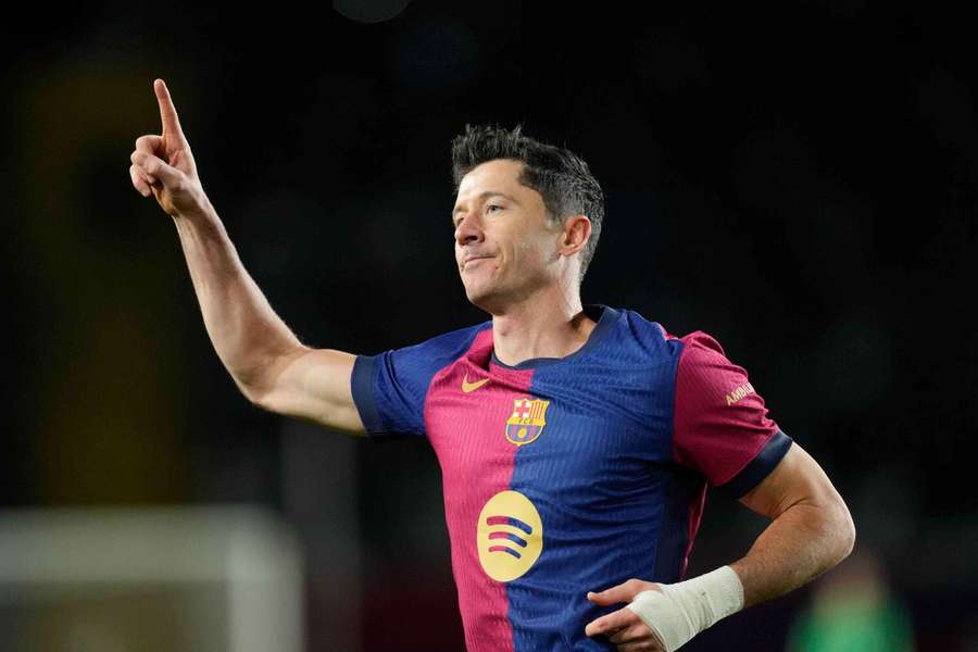 Robert Lewandowski o krok od przedłużenia umowy z Barceloną