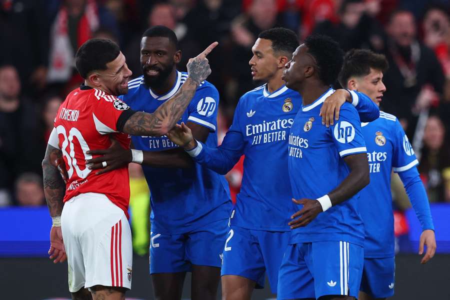 Episódio no Estádio da Luz marcou a semana desportiva