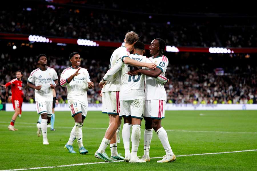 Real Madrid bude proti Lipsku v úlohe favorita. Real Madrid bude proti Lipsku v úlohe favorita.