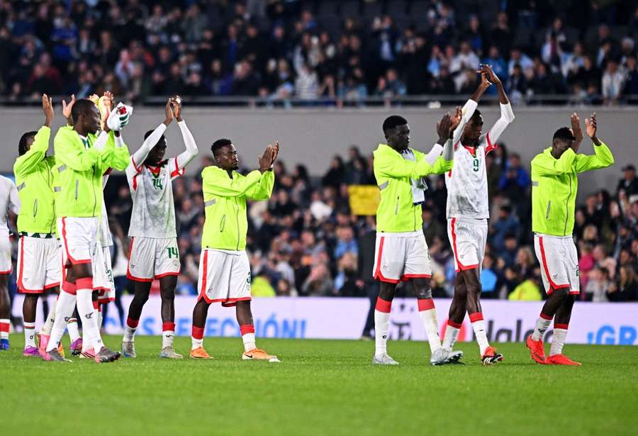 Burkina Faso darf sich trotz 0:7 erhobenen Hauptes verabschieden Burkina Faso darf sich trotz 0:7 erhobenen Hauptes verabschieden