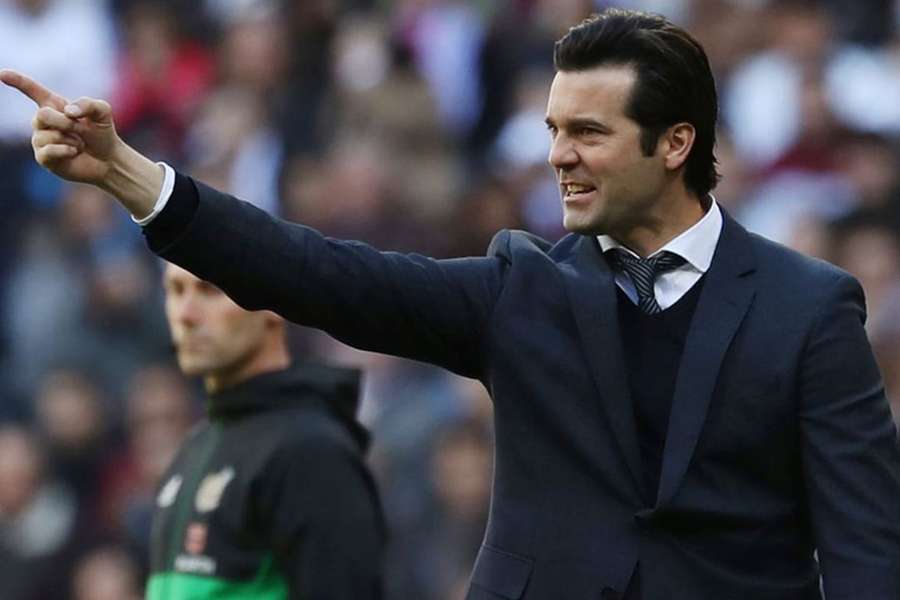 Santiago Solari pode regressar ao banco do Real Madrid