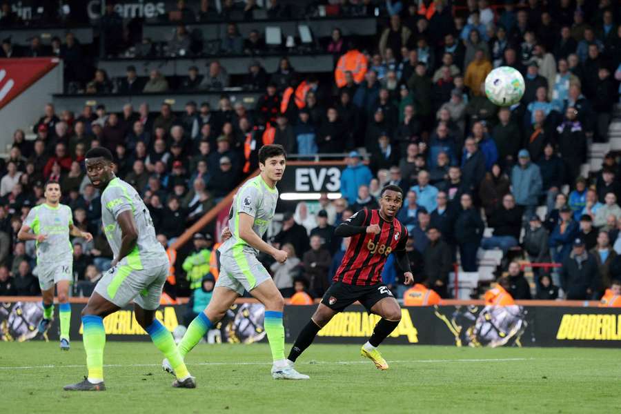 Kroupi marcou o golo que definiu a Premier League