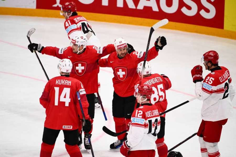 Švajčiari budú bojovať o zlato proti Američanom.