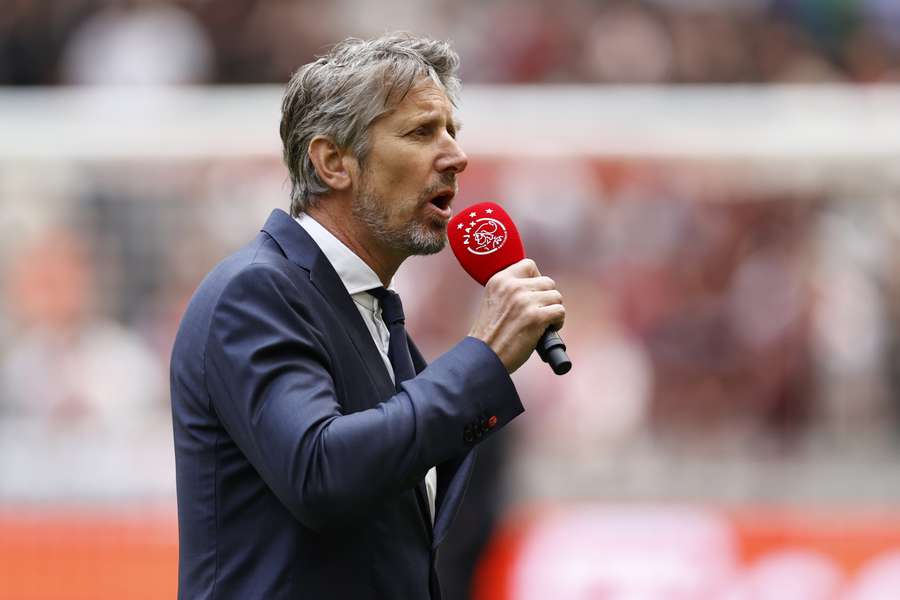 Edwin van der Sar als algemeen directeur van Ajax