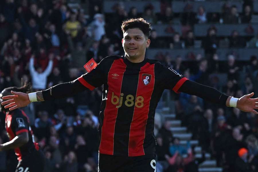 Evanilson é grande arma ofensiva do Bournemouth