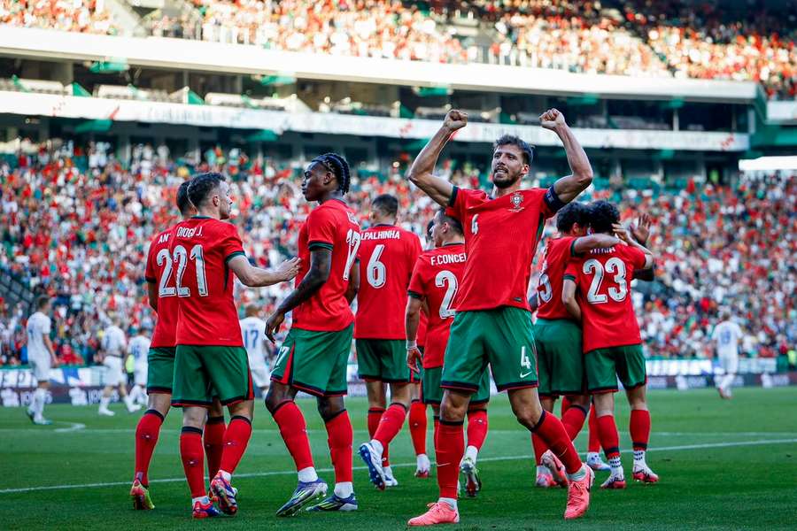 Portugal apurou-se para os quartos de final da Liga das Nações Portugal apurou-se para os quartos de final da Liga das Nações