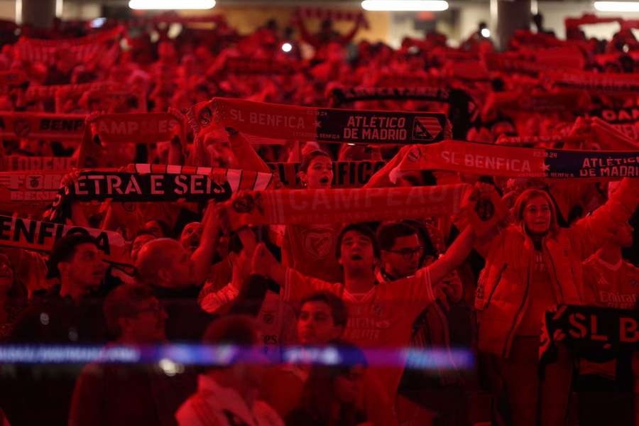 Atlético Madrid multado pelo comportamento incorreto dos adeptos