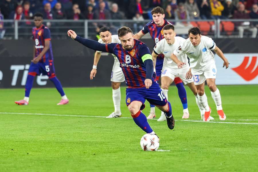 FC Basel s-a impus cu 3-1 în fața celor de la FCSB, în etapa cu numărul 4 din Europa League FC Basel s-a impus cu 3-1 în fața celor de la FCSB, în etapa cu numărul 4 din Europa League
