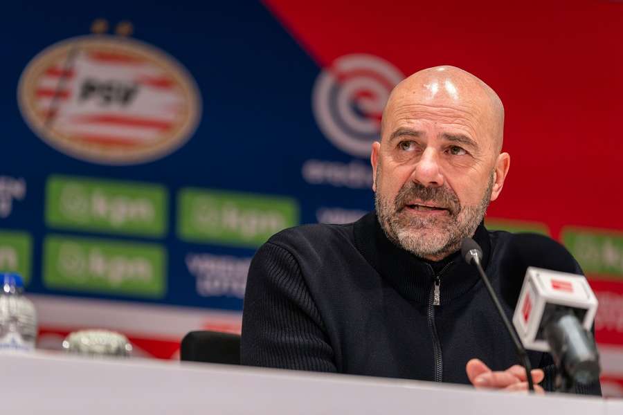 Peter Bosz confirmed PSV will be looking for another striker