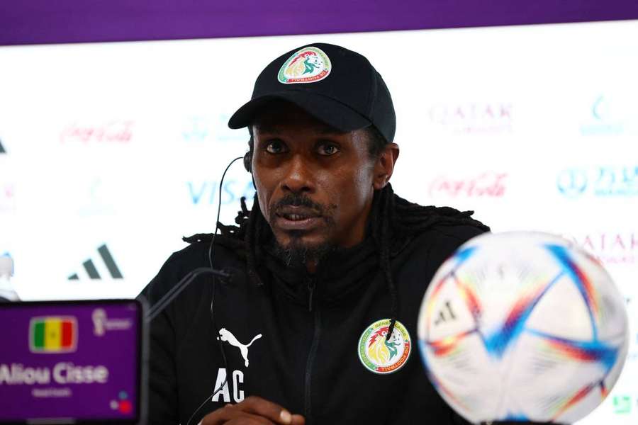 Senegal coach has 'blind trust' in steely keeper Mendy