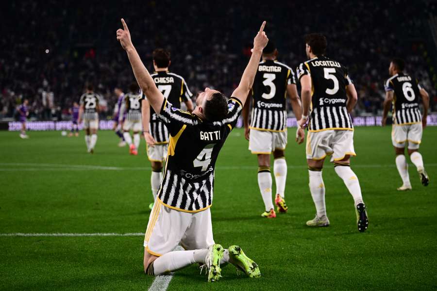 Jediným úspěšným střelcem zápasu byl obránce Juventusu Federico Gatti.