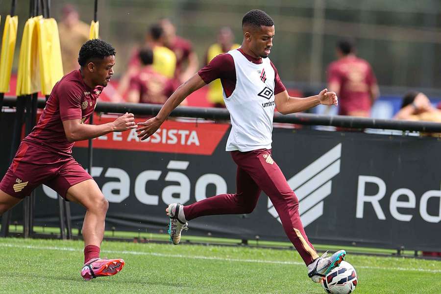 O Athletico-PR vem de duas vitórias seguidas na Série B