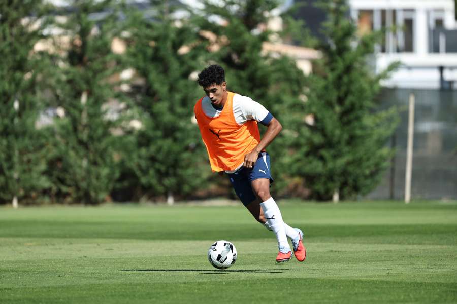 João Simões nos treinos dos sub-21