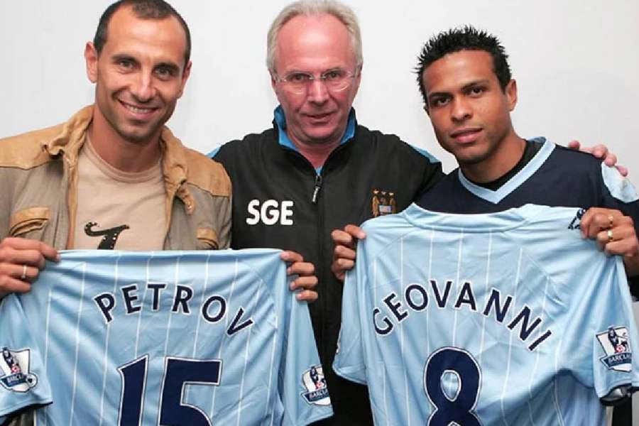 Geovanni avec Petrov et Eriksson