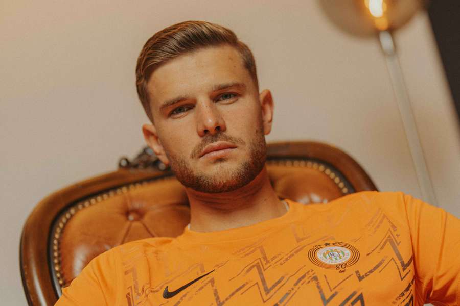 Oficjalnie: Filip Szymczak wraca do Polski, ale już nie do Lecha. Podpisał umowę z Zagłębiem
