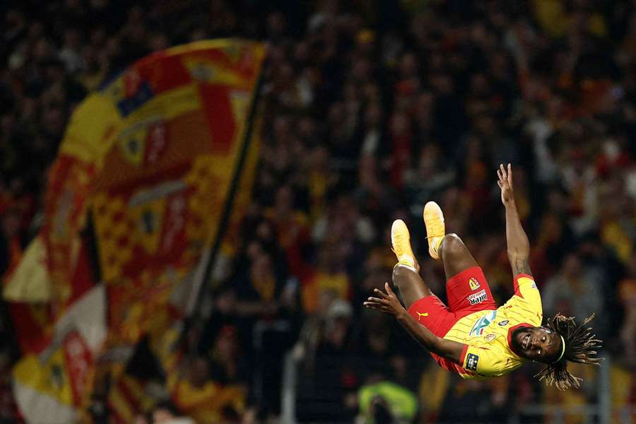 Le RC Lens s'offre une finale de Coupe de France après un large succès face à Toulouse